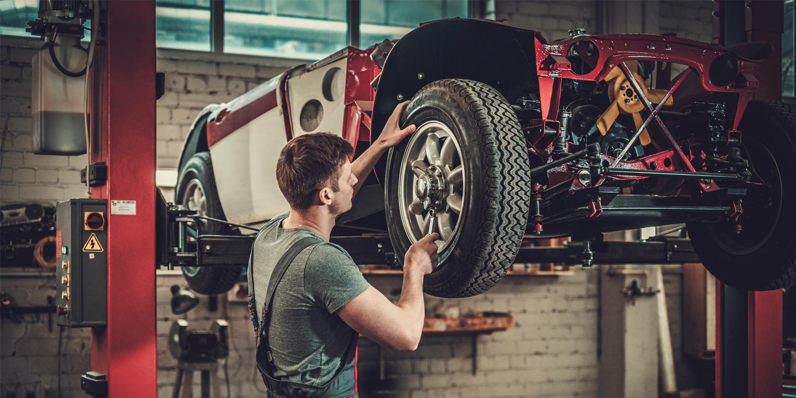 Car restore car mechanic